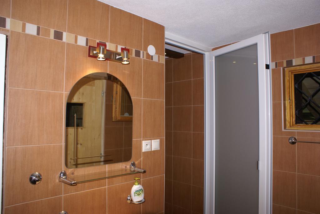 Chata Machnato - Jasna Demanovska Dolina Bagian luar foto